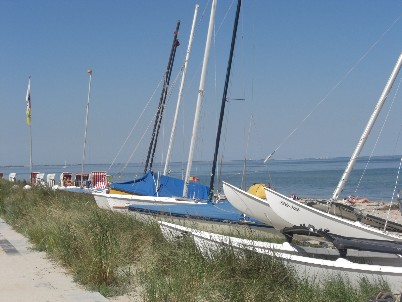 Segler am Strand